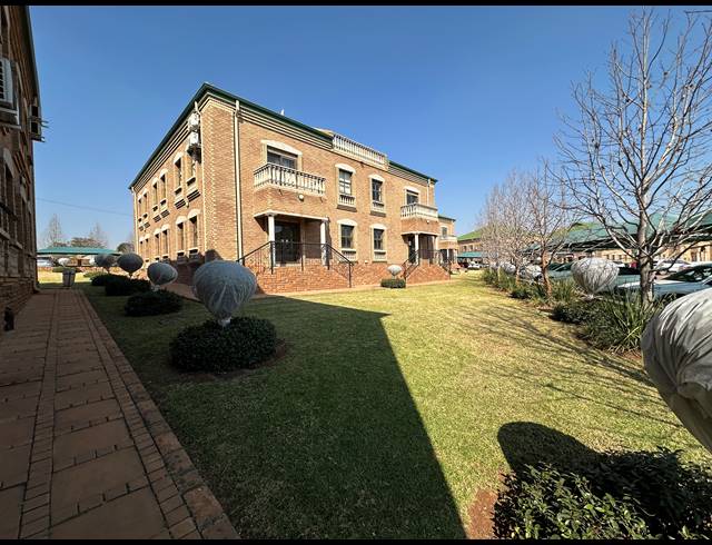 150M² OFFICE TO LET IN HIGHVELD TECHNOPARK